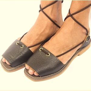 KINO Alpagata brown leather gladiator ankle straps womens sandals size 7